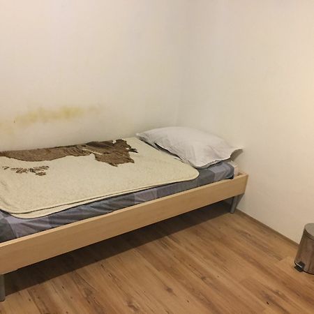 Circle Apartments Ipelska Bratislava Ngoại thất bức ảnh